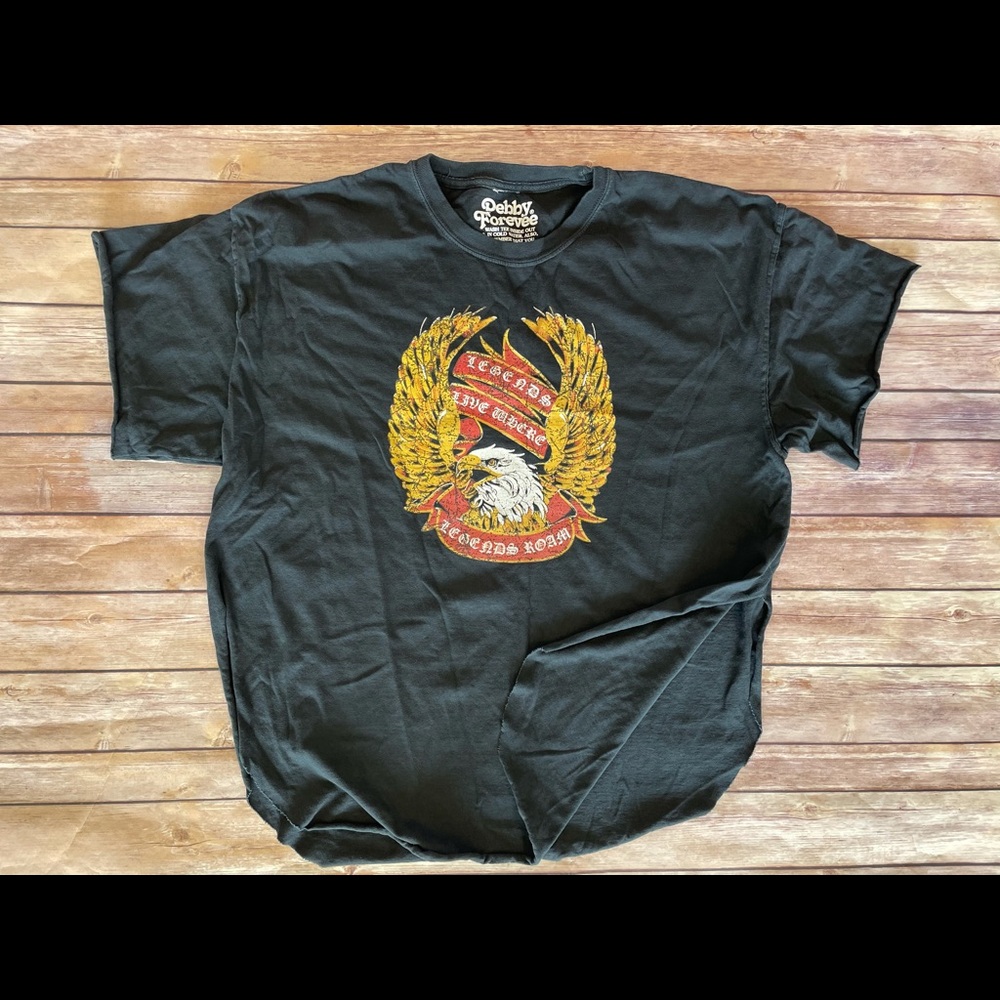 Pebby Forevee Side-slit Tee